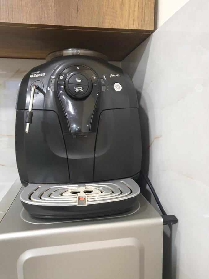 Malavi Dv2 Top Center Apartment روس المظهر الخارجي الصورة